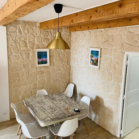 Duplex - Superbe 85 M2 - 6 Pers - 3 - Climatisation - Vue Et Proche Du Vieux Port Apartman